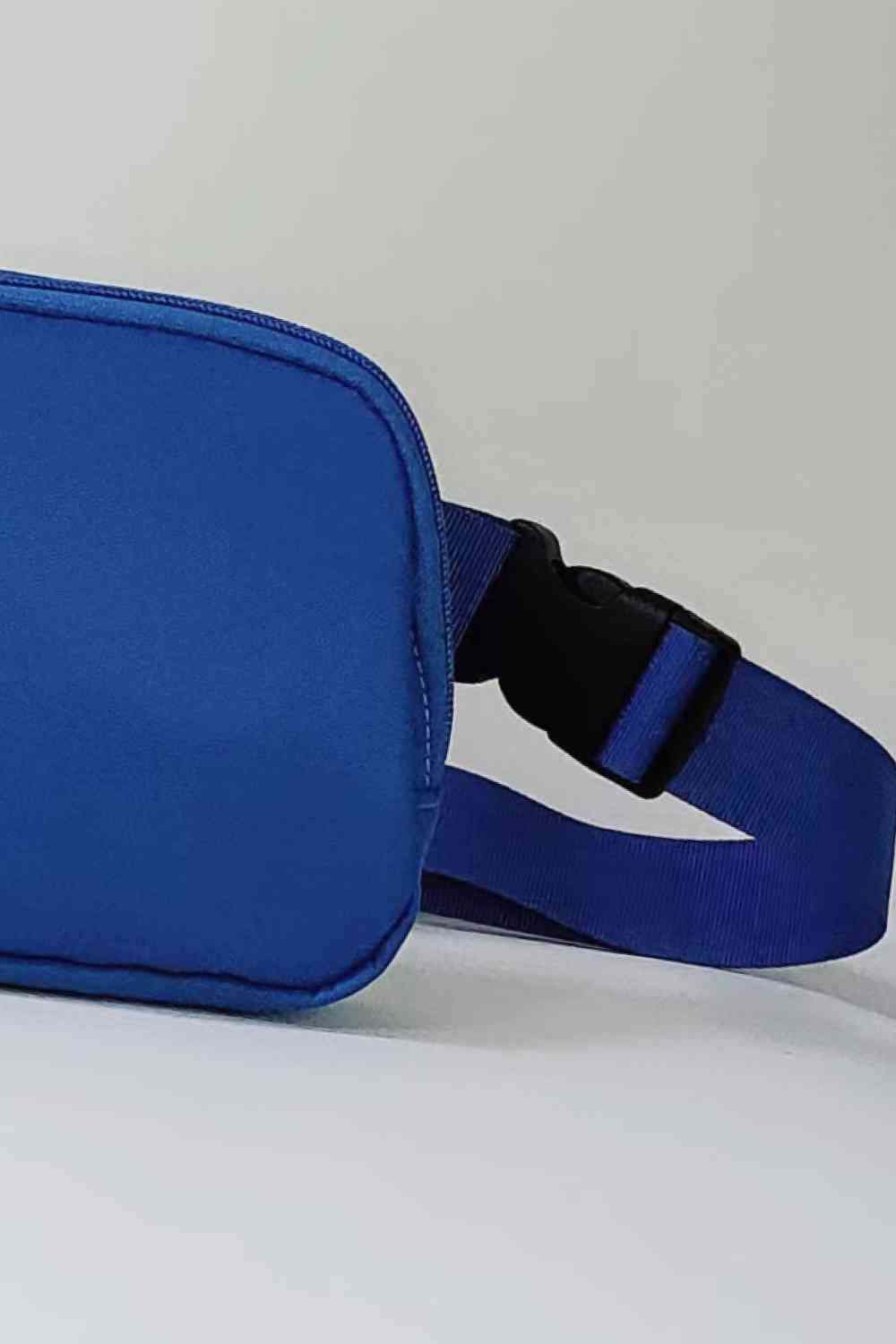 Buckle Zip Closure Fanny Pack